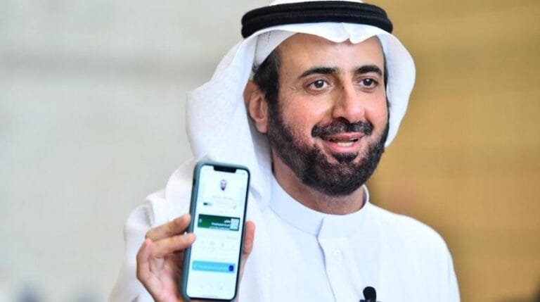 health_minister_dr._tawfiq_al-rabiah_promotes_the_health_passport_service._spa.jpg
