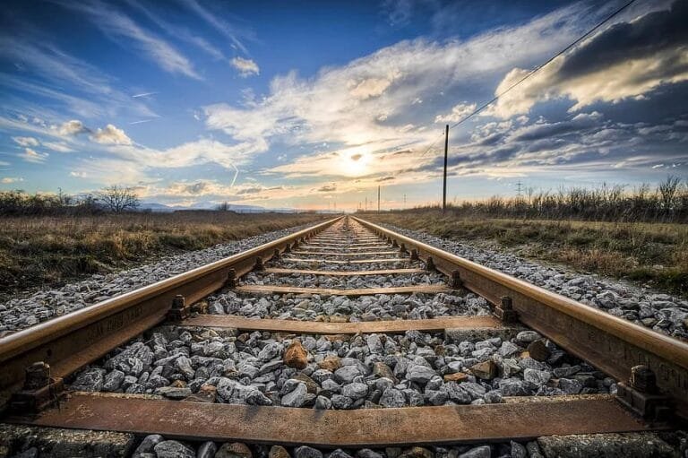 gleise-rails-train-rust-rail-traffic-railway-shut-down-abandoned-rusted