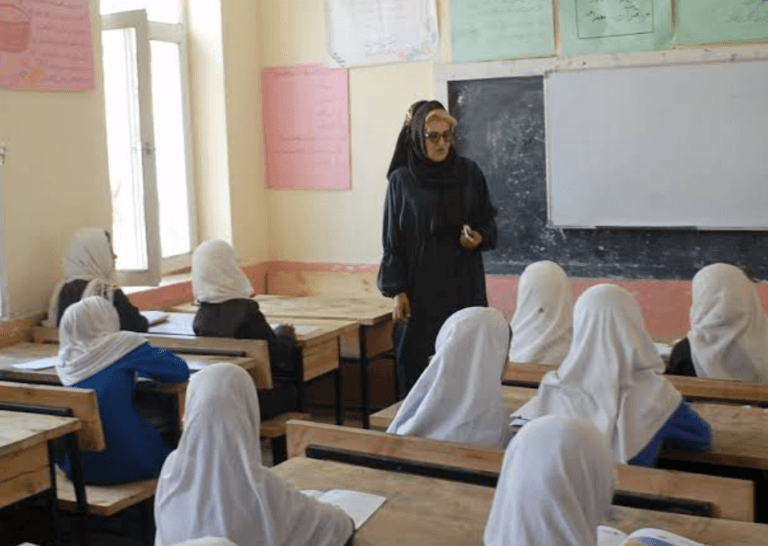 Screenshot_2022-12-20-22-10-35-408_com.google.android.apps.docs.editors.docs