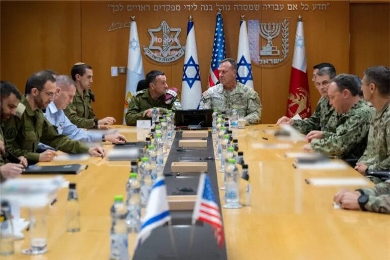 US CENTCOM Chief visit Israel