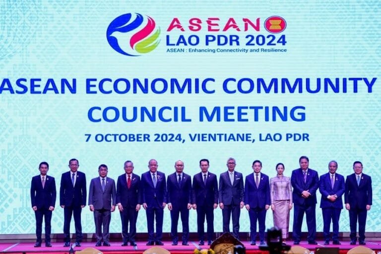 ASEAN diplomats in laos