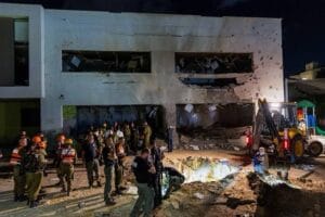 Israel targets strikes Iran military 