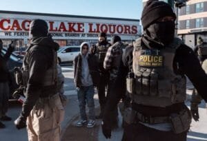 17nat-minneapolis-scene-top-maybe-qbmk-articleLarge